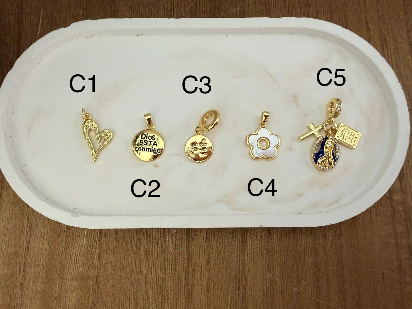 Collar + Charm