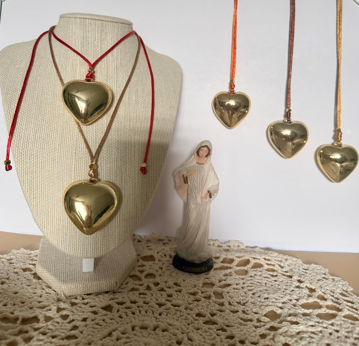 CORAZÓN Necklece