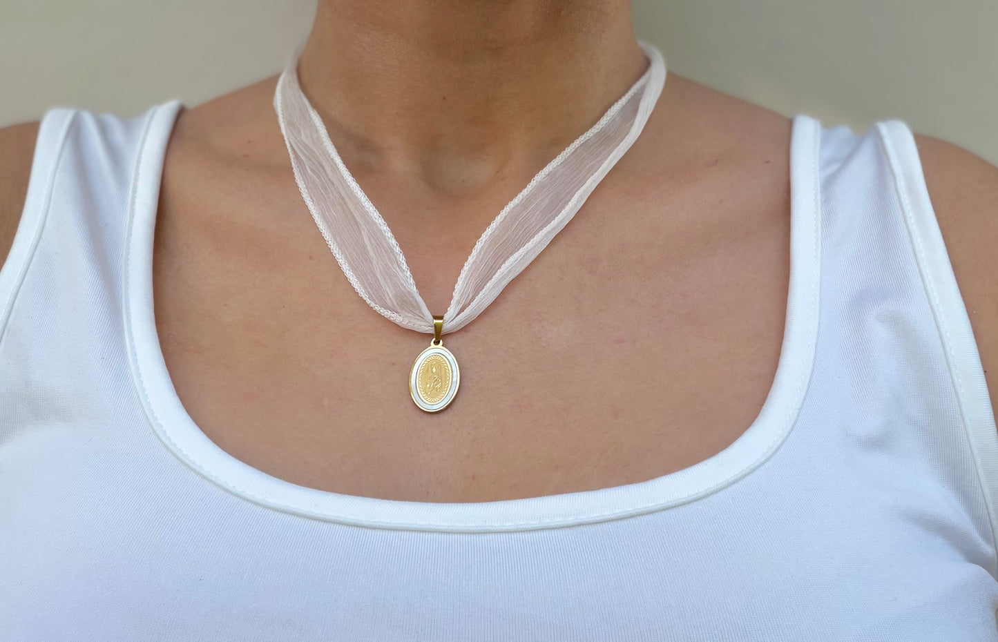 Collar + Charm