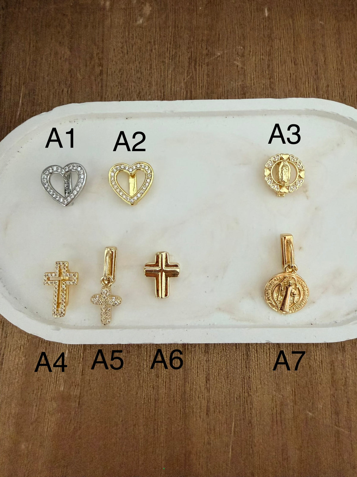 Collar + Charm